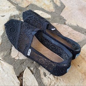 Toms Moroccan Crochet Classic black size W 8